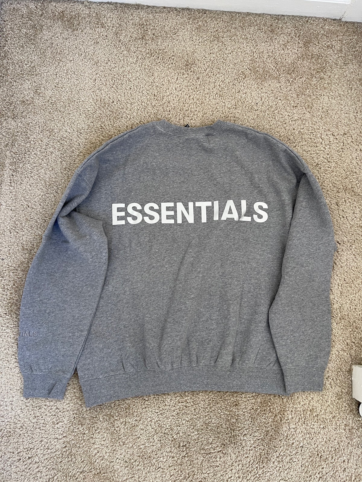 Fear of God Essentials 3M Crewneck Grey