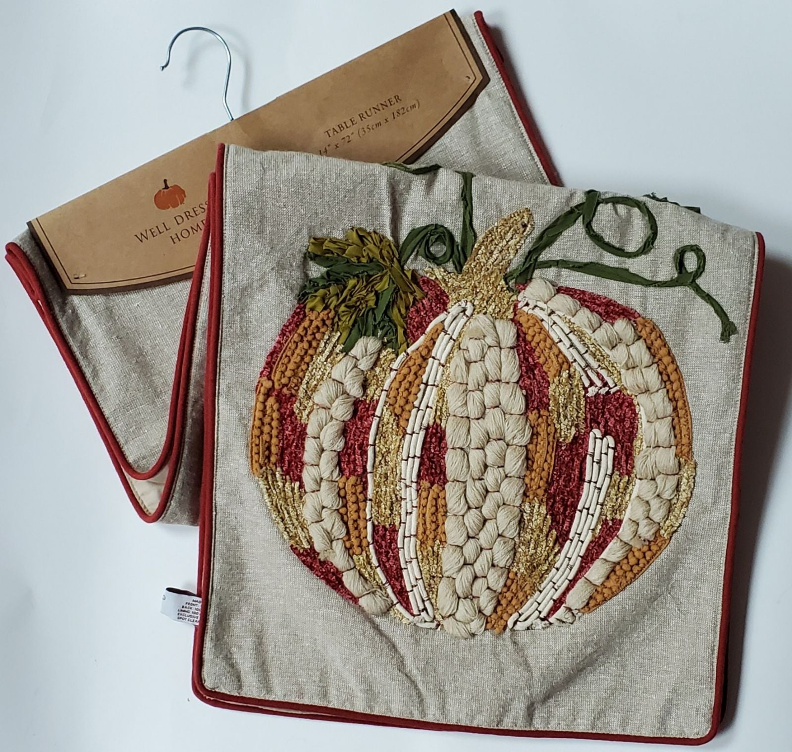 Beautiful Embroidery TABLERUNNER Fall P
