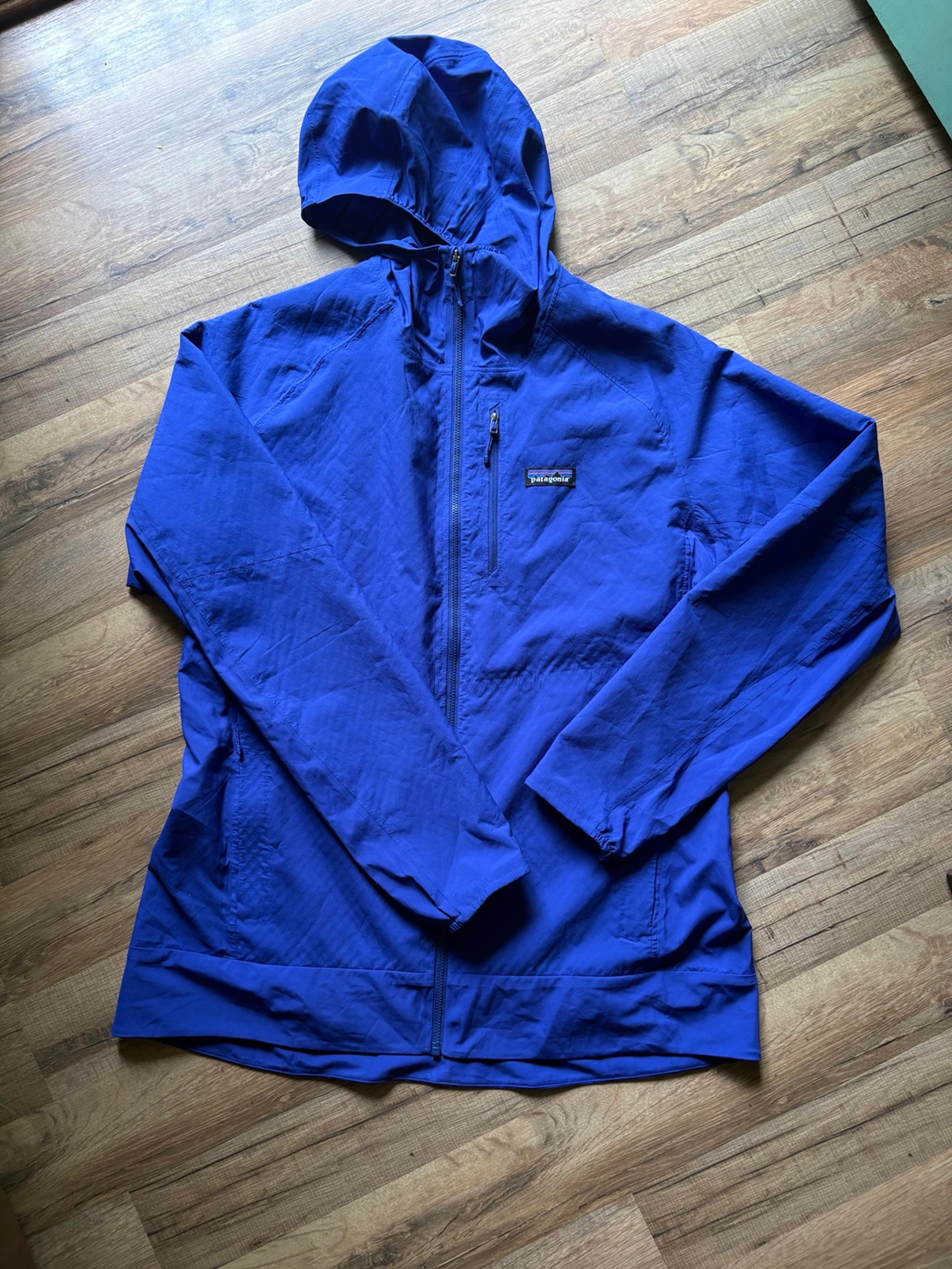Patagonia wind breaker