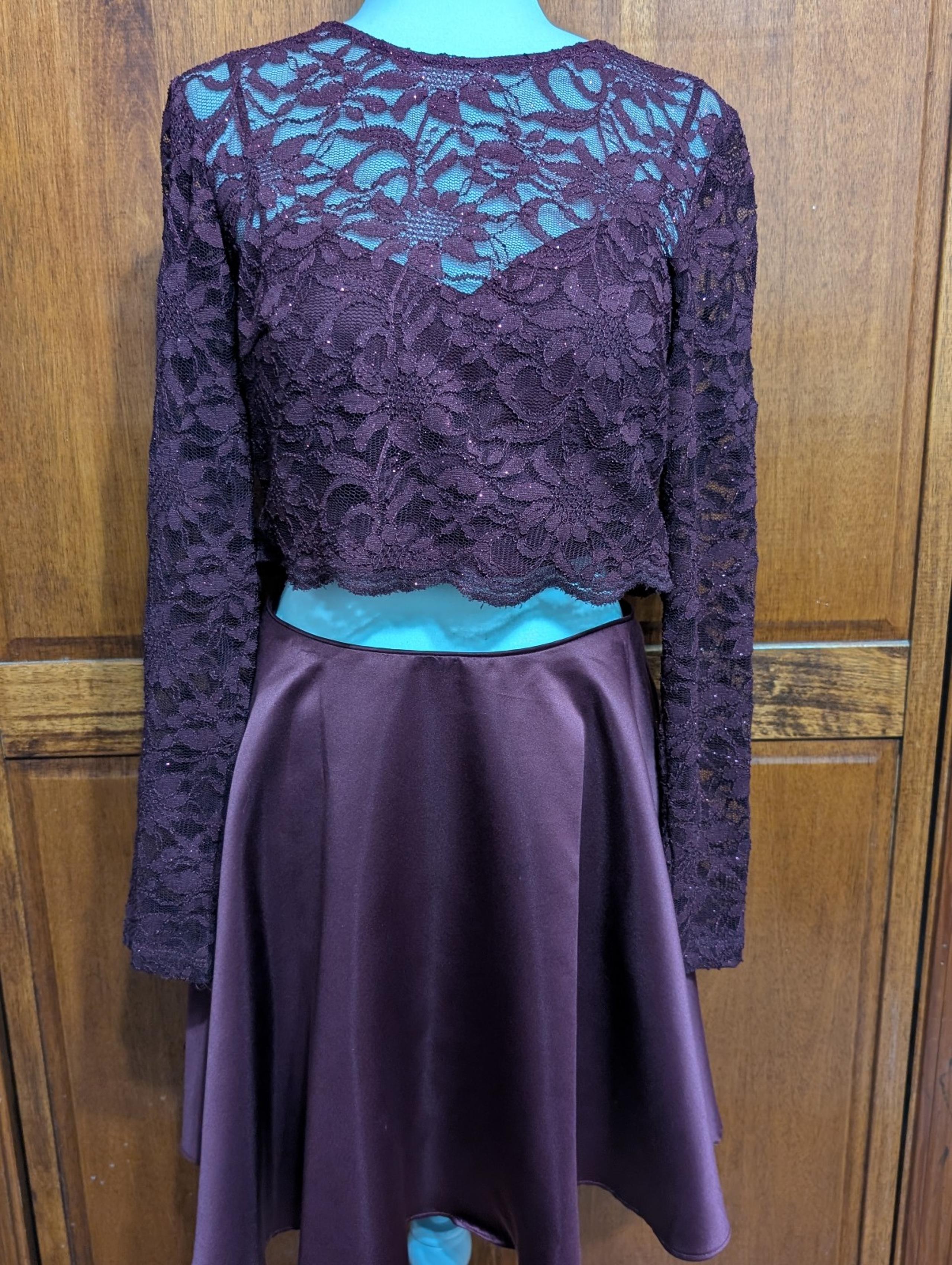 Homecoming, formal, 2 piece dress with pockets, sparkle top, size 15