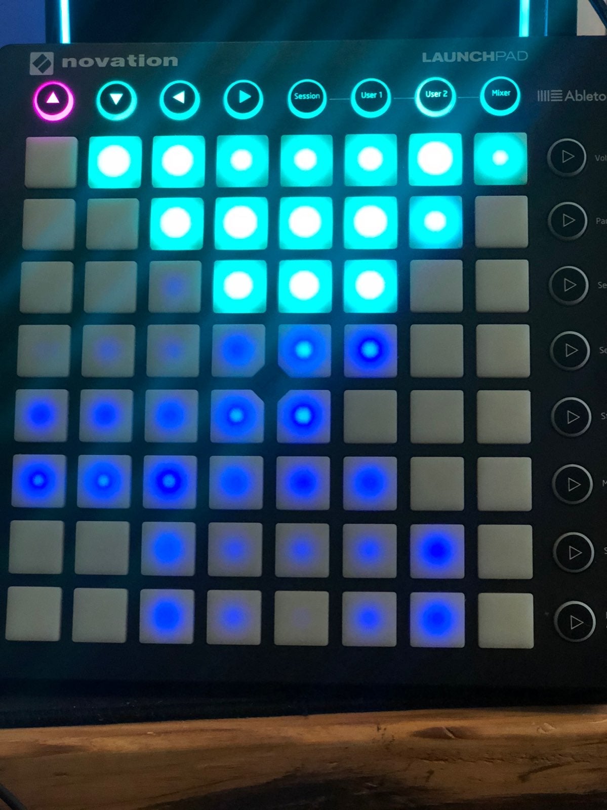 Novation launchpad usb mini controller