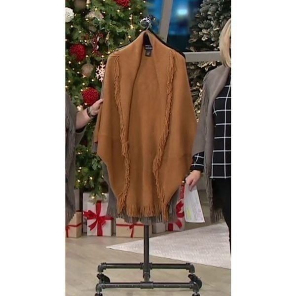 Layers by Lizden OS Marvelush Waffle Knit Fringed Shrug Sweater Shawl Camel NWT
