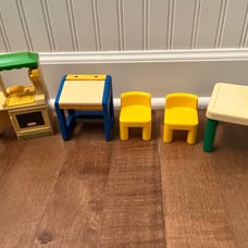 Vintage Little Tikes Dollhouse Furniture Lot Kitchen Table Chairs Desk