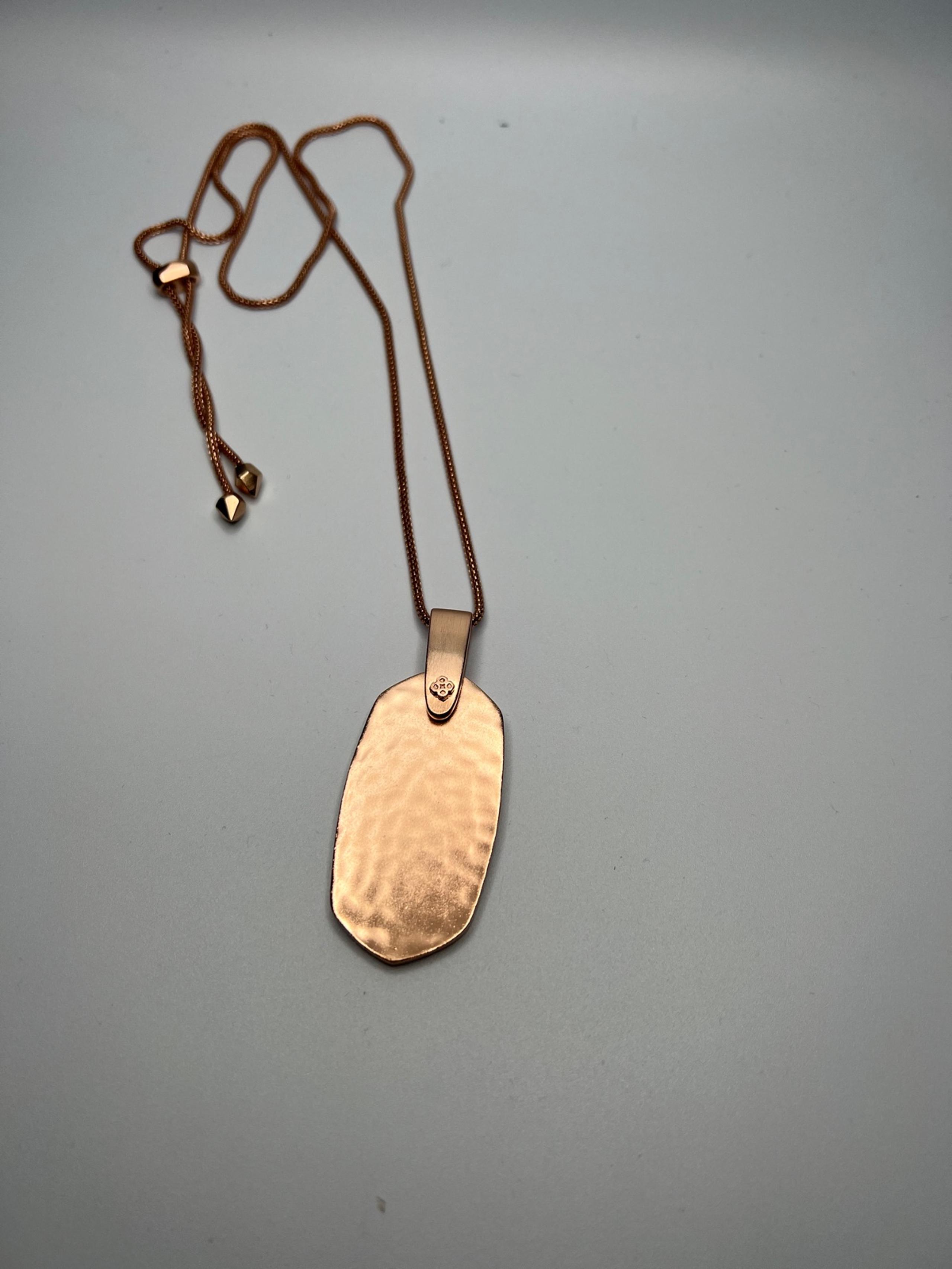 Kendra Scott Inez Hammered Long Rose Gold Pendant Necklace