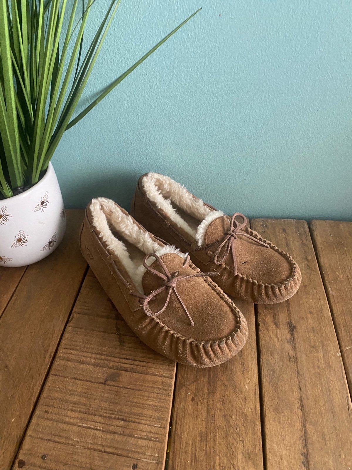 up to 60% off Tan moccasins ugg Women up to 60% off Tan moccasins ugg Women