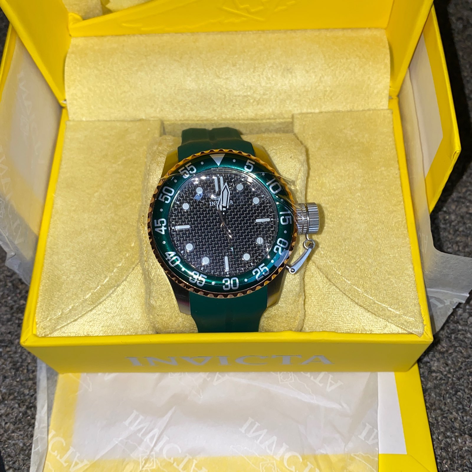 Invicta 32963 Men's 50mm Pro Diver Medusa Quartz Carbon Fiber Dial Green Strap W