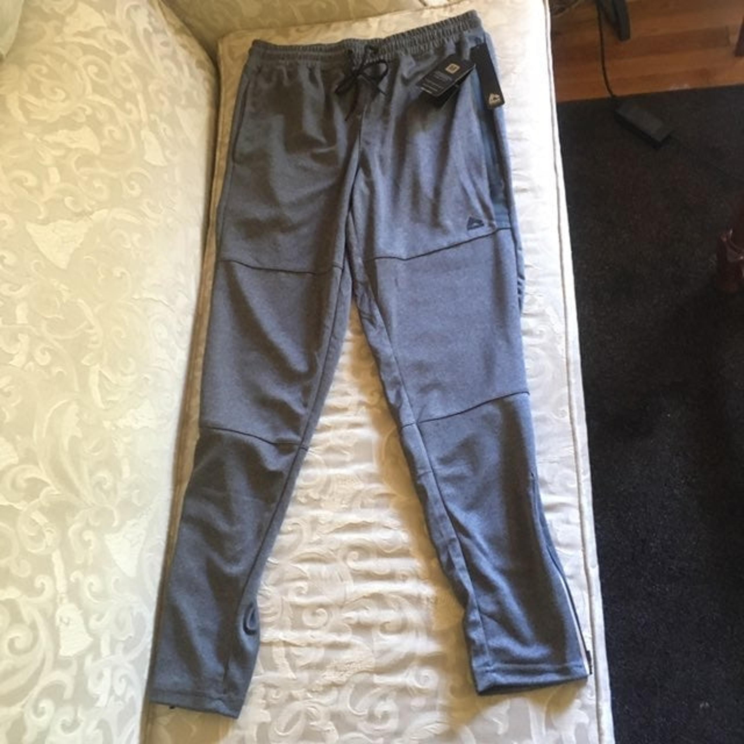 NWT Mens RBX Gray Active Workout Joggers