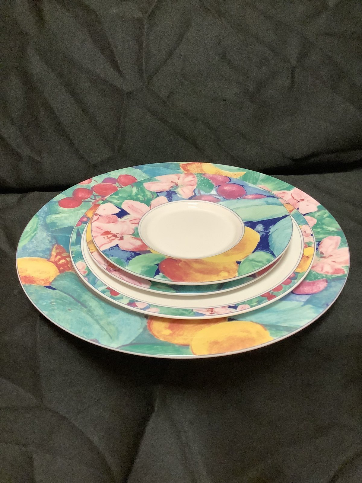 Mikasa maxima exotic garden plate set of 4