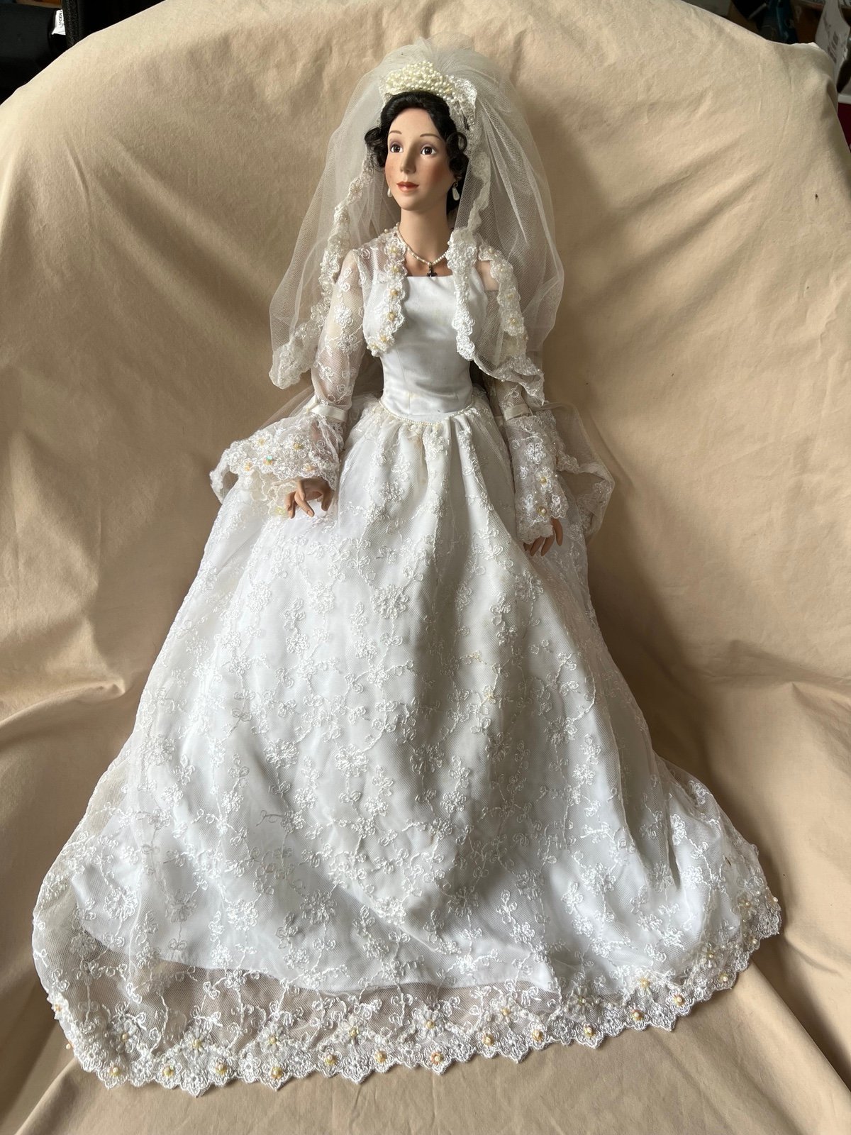 Ashton Drake “Married In Madrid” Porcelain Bride Doll Wedding Day