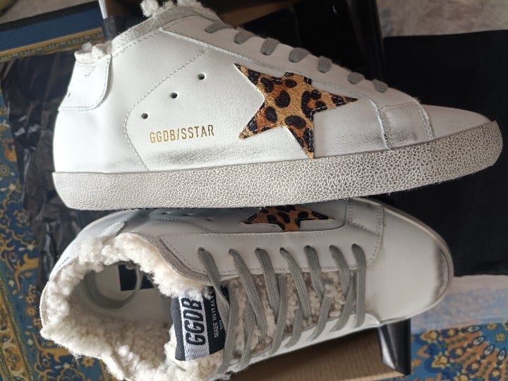 EUR 40-Golden Goose sneakers （US 8.5 W/EUR 40)