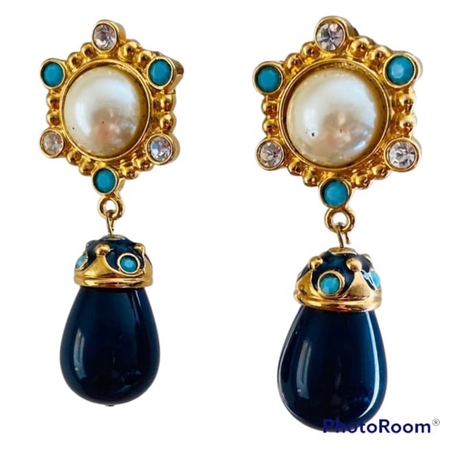 VTG BARRERA for Avon Earrings “Roman Holiday” Runway Designer Dangle C. 1993