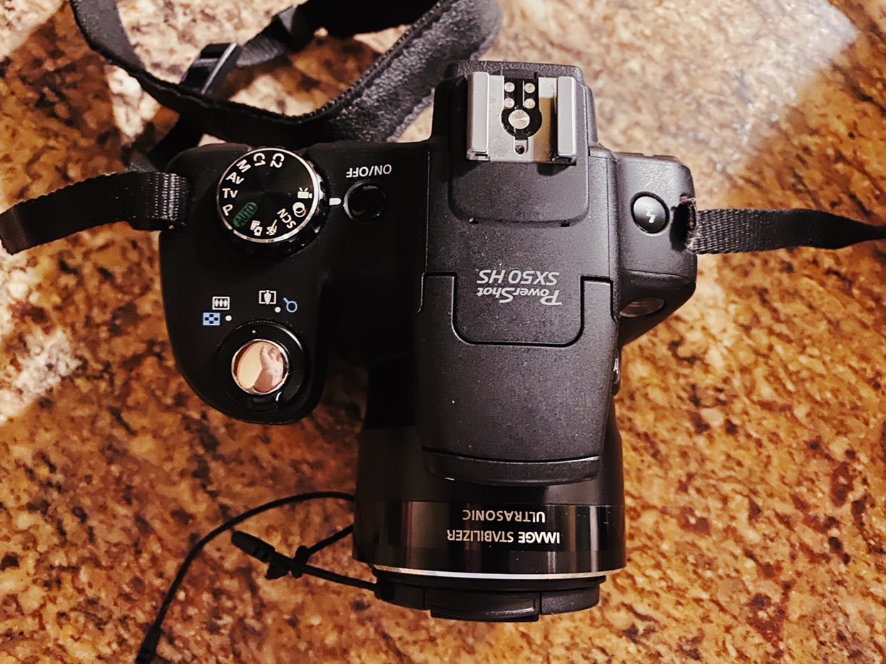 Canon PowerShot SX500HS 20.3-Megapixel D