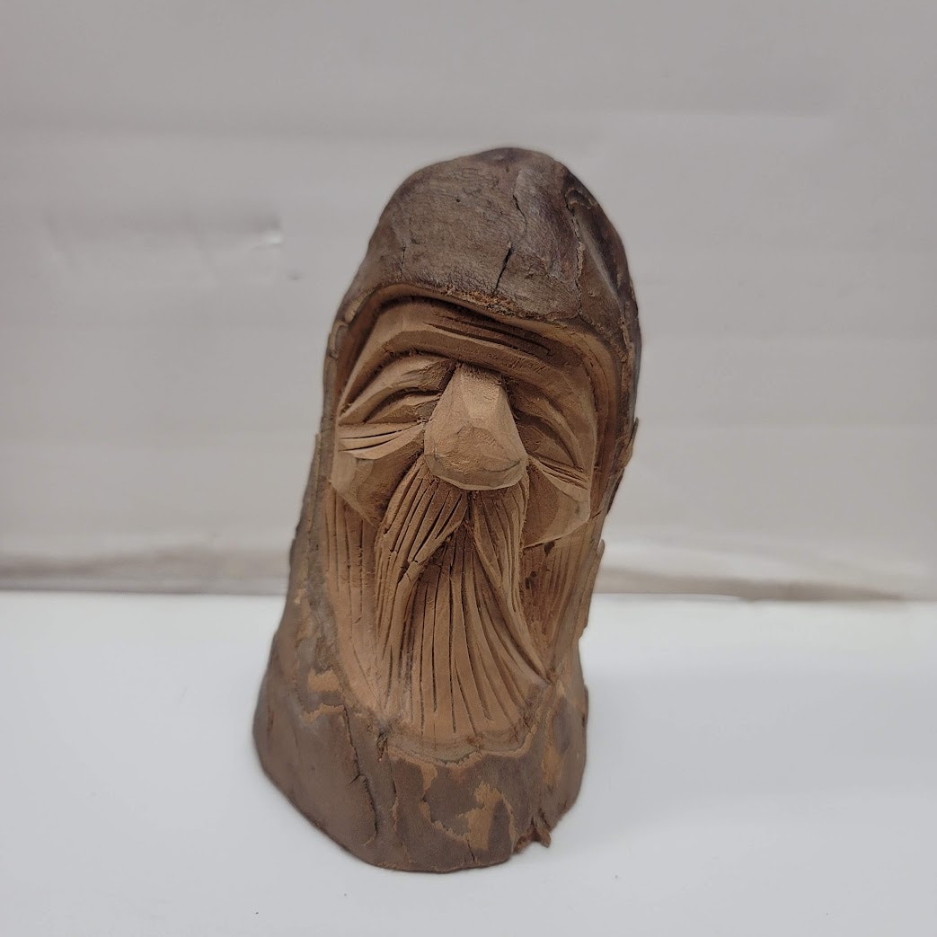 Hand Carved Bob Evan 1984 Tree wood Knob Knee Sculpture MAN GNOME FACE TREEBEARD