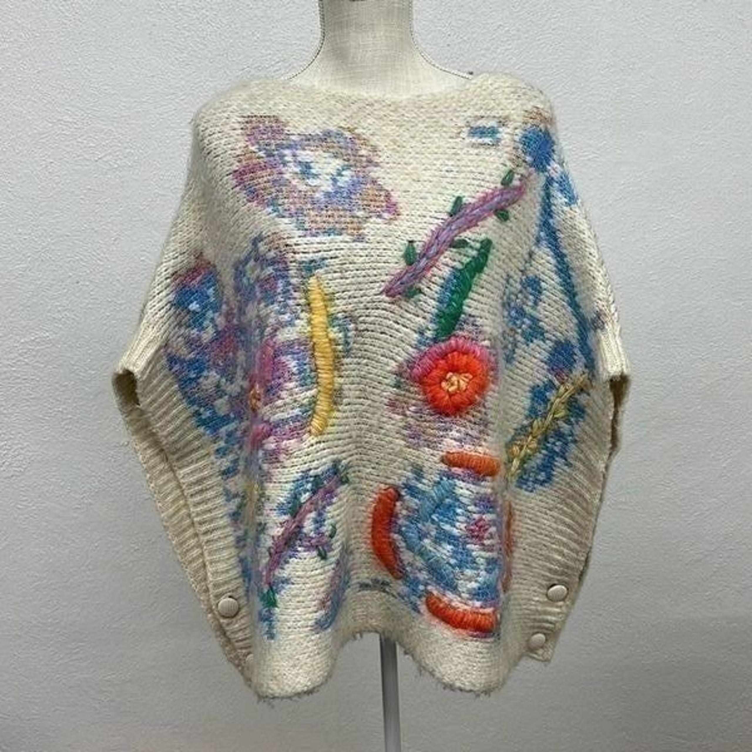 Zara Colorful Poncho Sweater Women’s Sz M