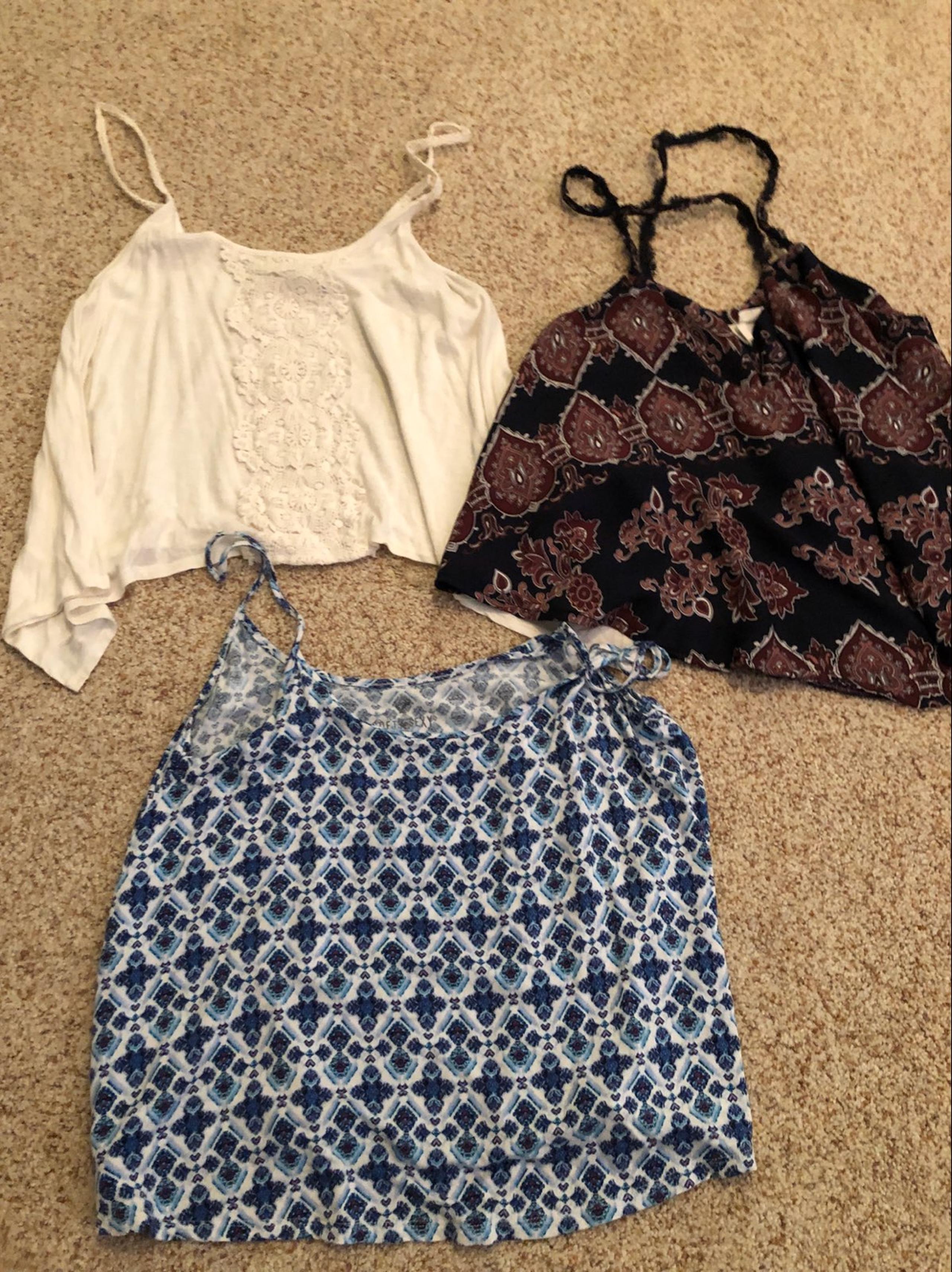 Three Pacsun/Nordstrom BP tanks