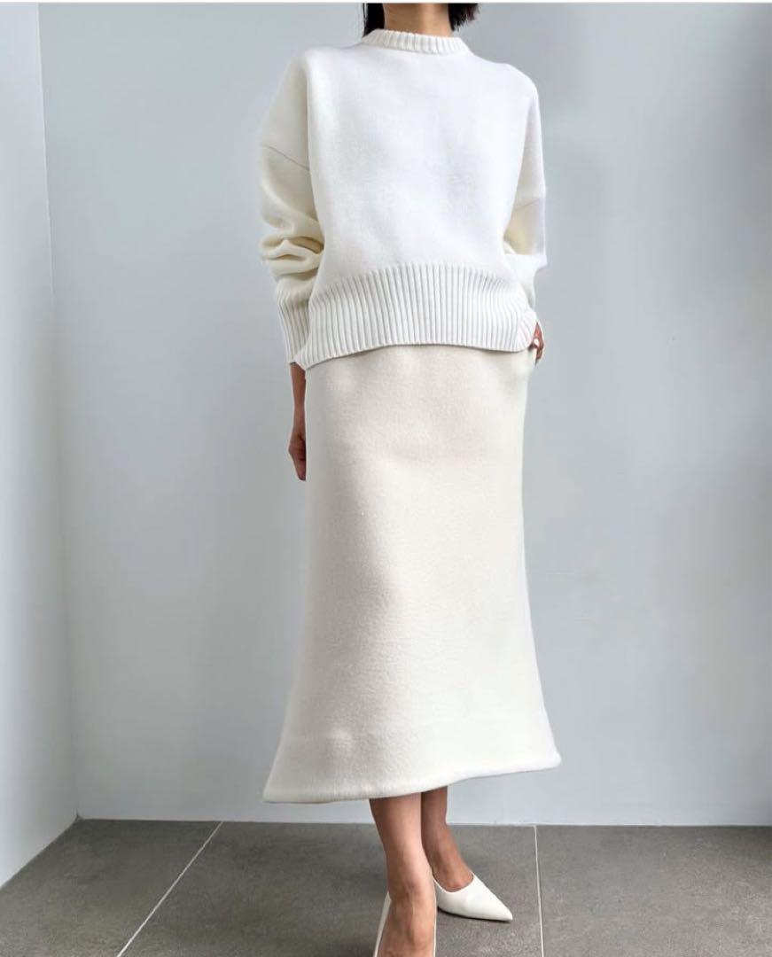 日本初の tokyo New】she Brand Alma white snow トップス