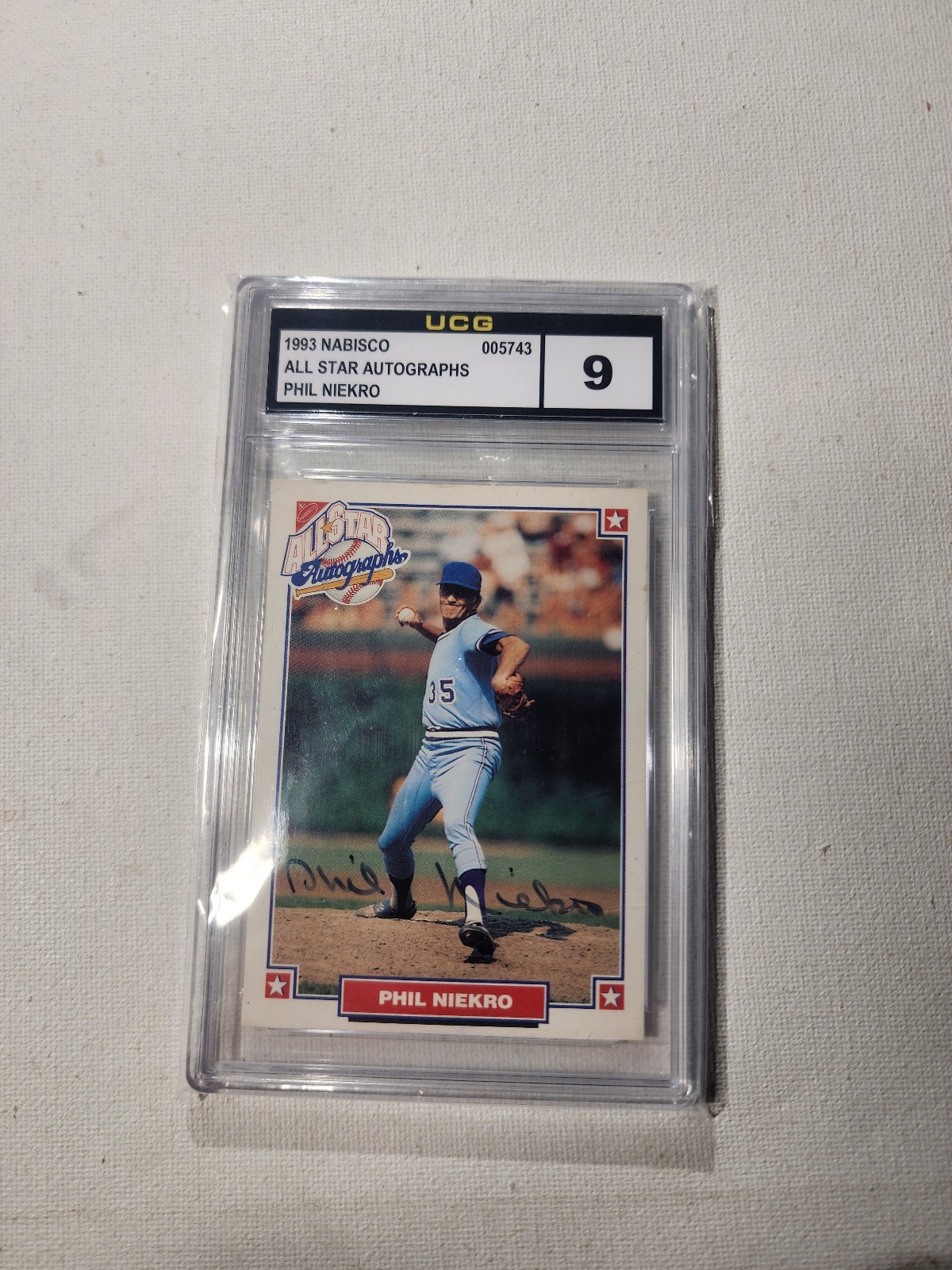 1993 Nabisco All Star Autographs Phil Niekro UCG 9 Mint HoF