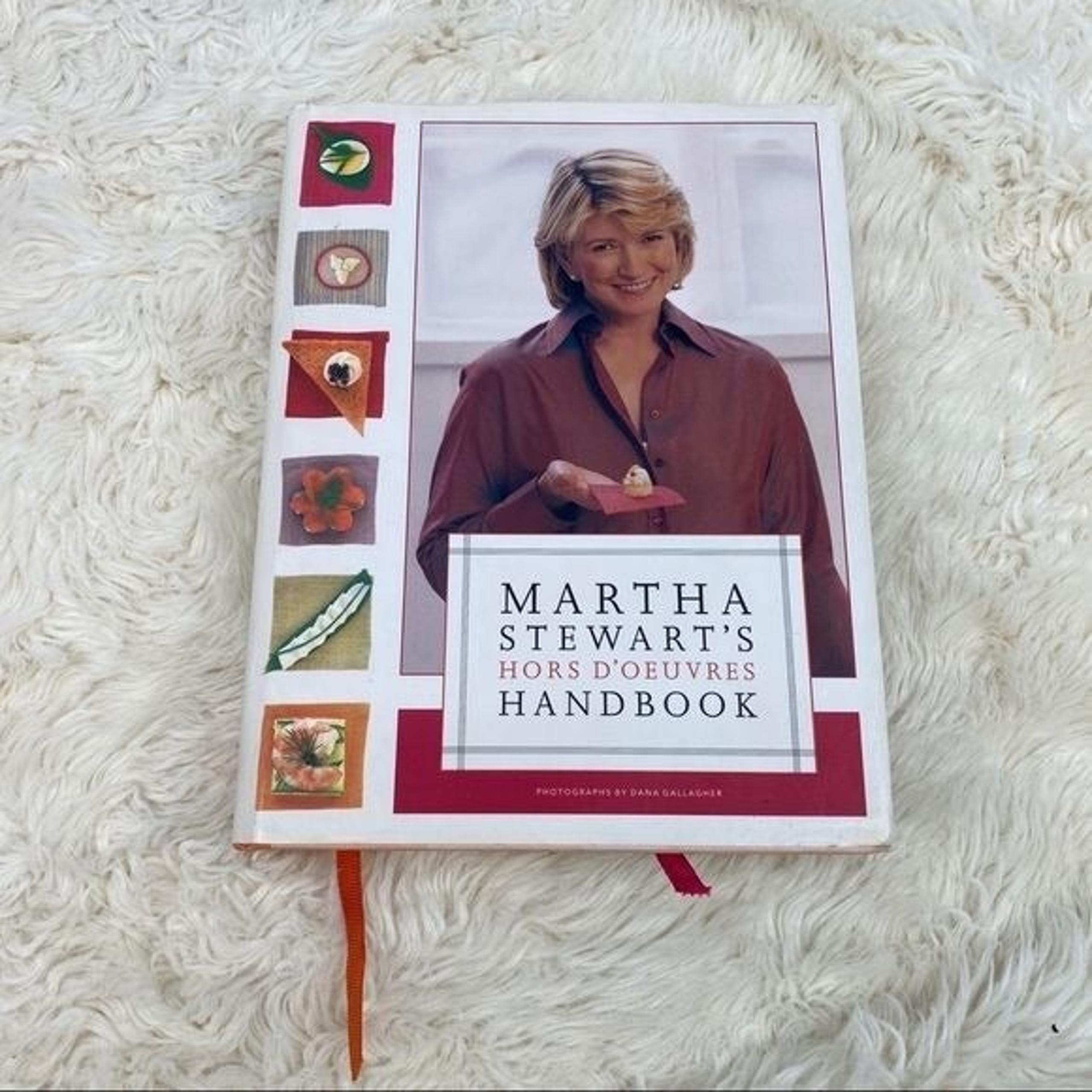 Martha Stewart’s Hors d’oeuvres Handbook cookbook party food entertainment book