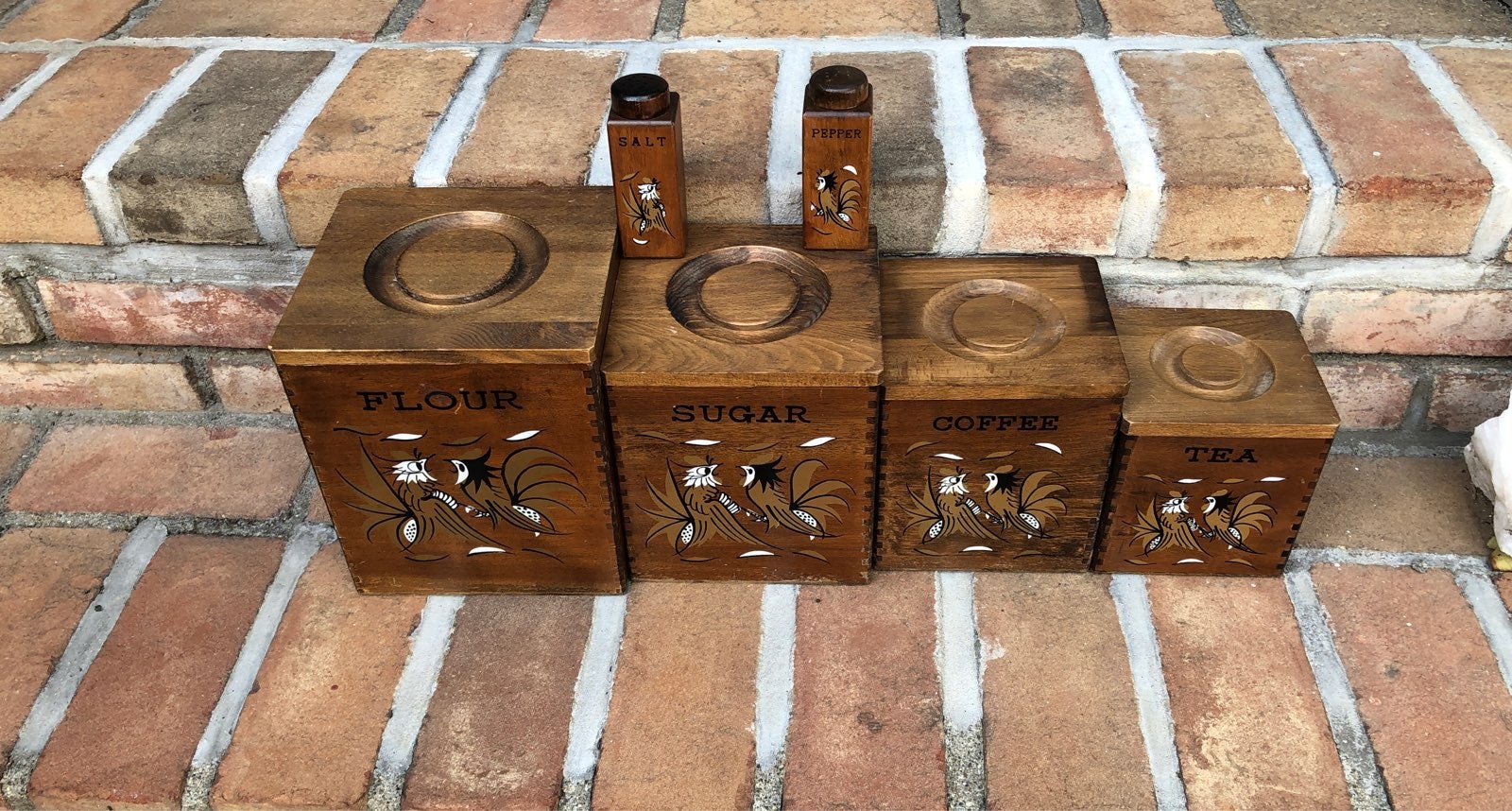 Wooden rooster canister set