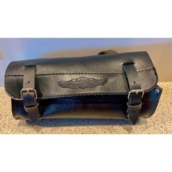 Harley-Davidson Softail Roadking Leather Windshield Bag Pouch Used On TV Series.