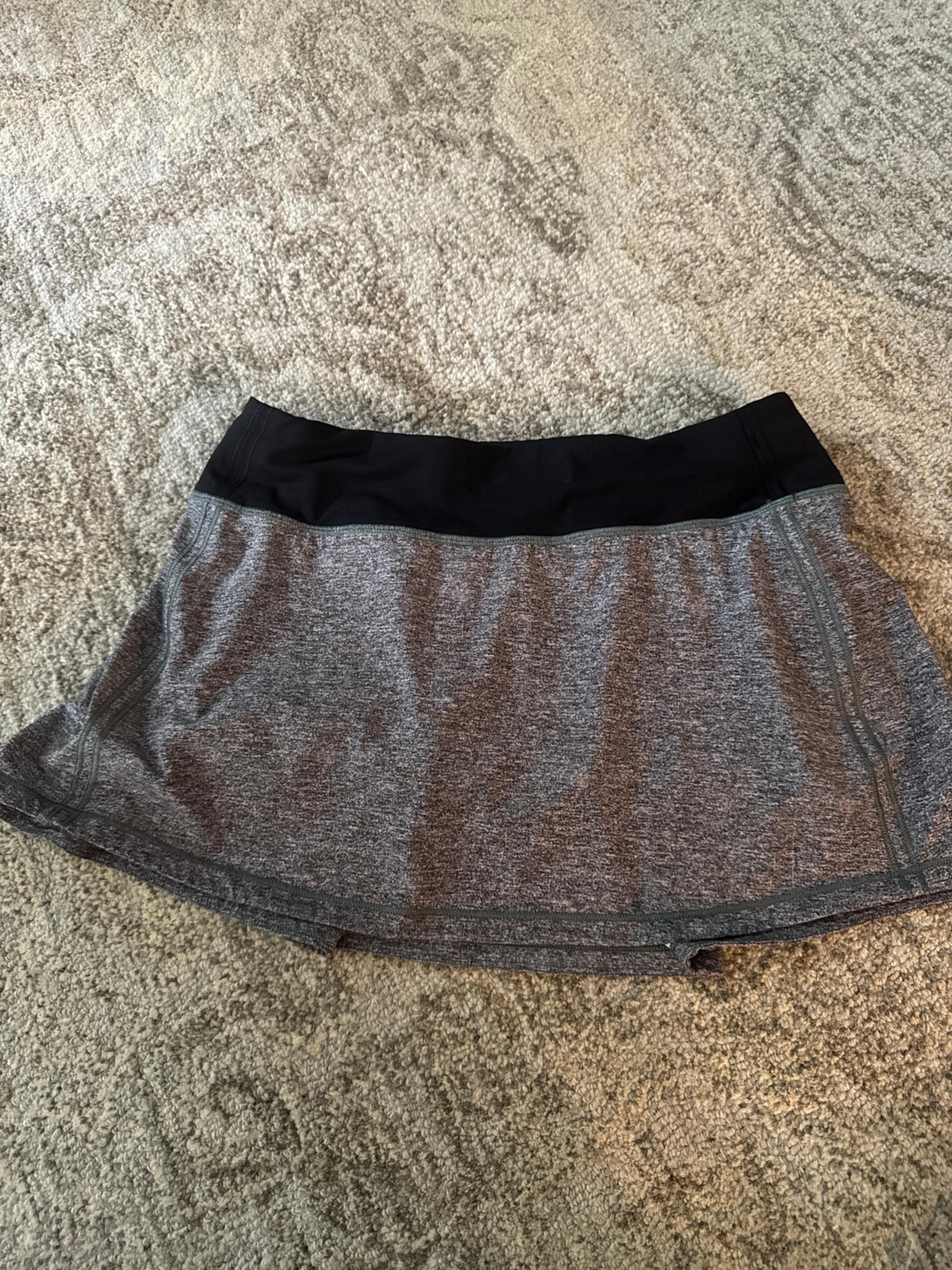 Lulu Lemon grey tennis skirt