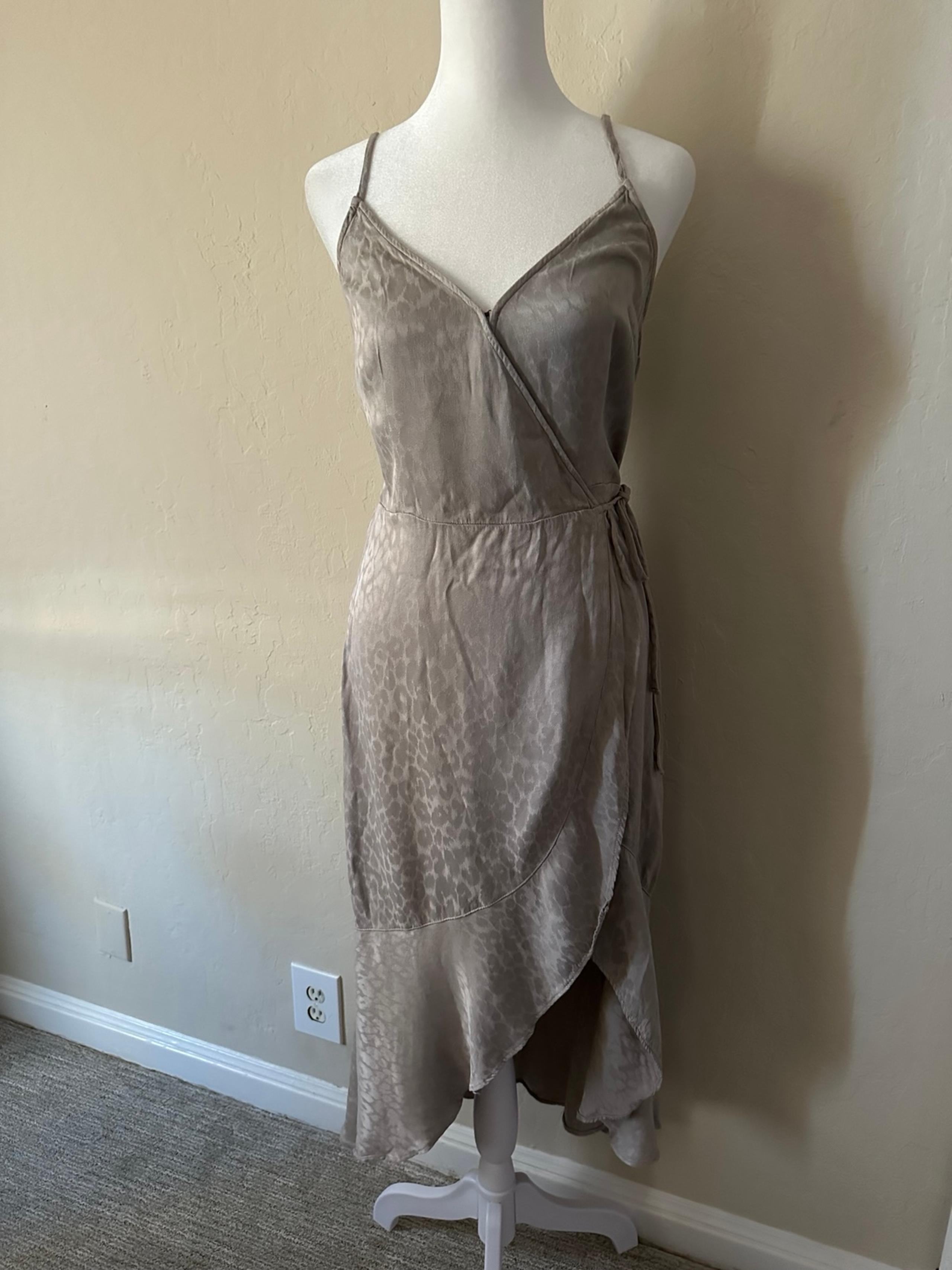 Abercrombie and fitch wrap dress