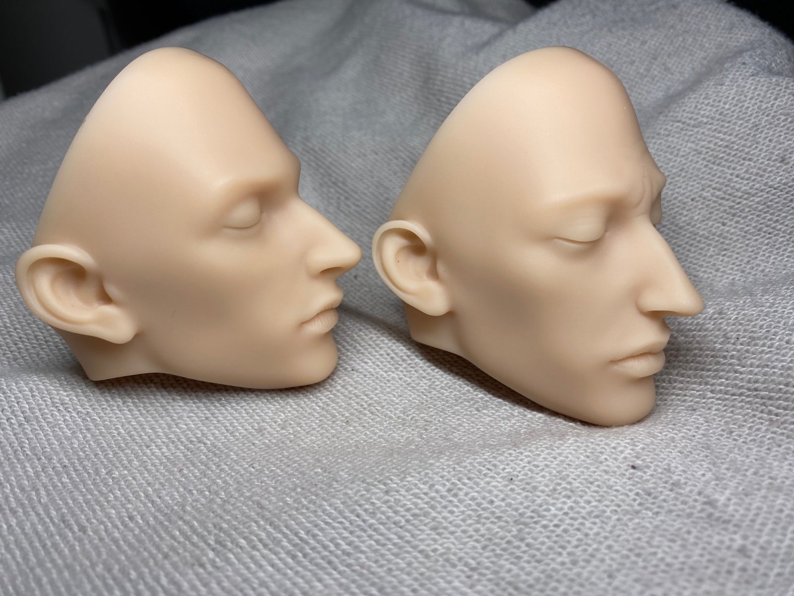 Dollshe Craft BJD closed eyes shops Doll Head Faceplates 28M 1/3 70cm lot