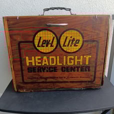 LevL Light headlight center