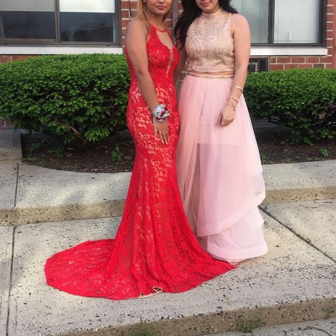 red prom dress