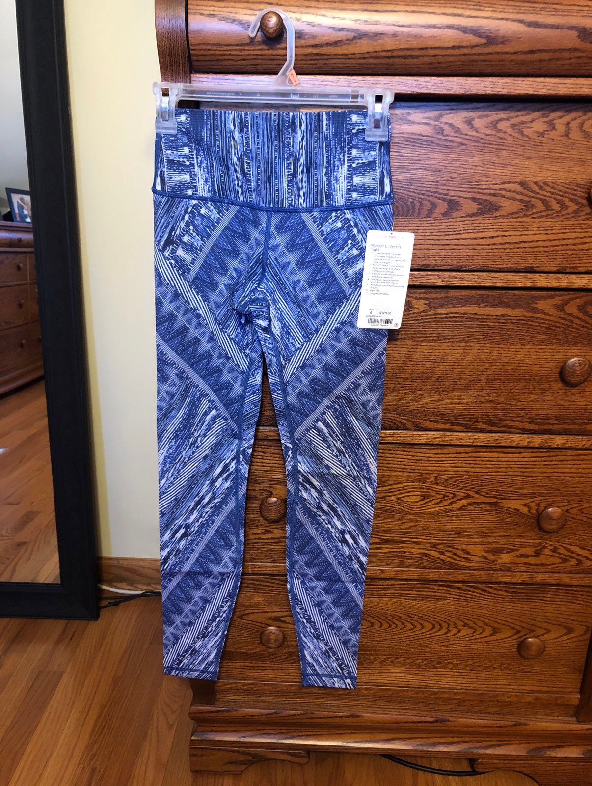 lululemon leggings size 6
