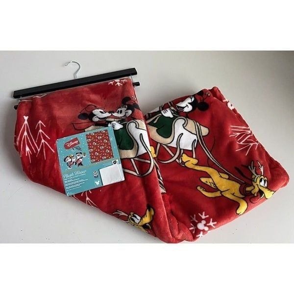 Disney Mickey Minnie & Pluto Reindeer Sleigh Christmas Throw Blanket 50 X 70”