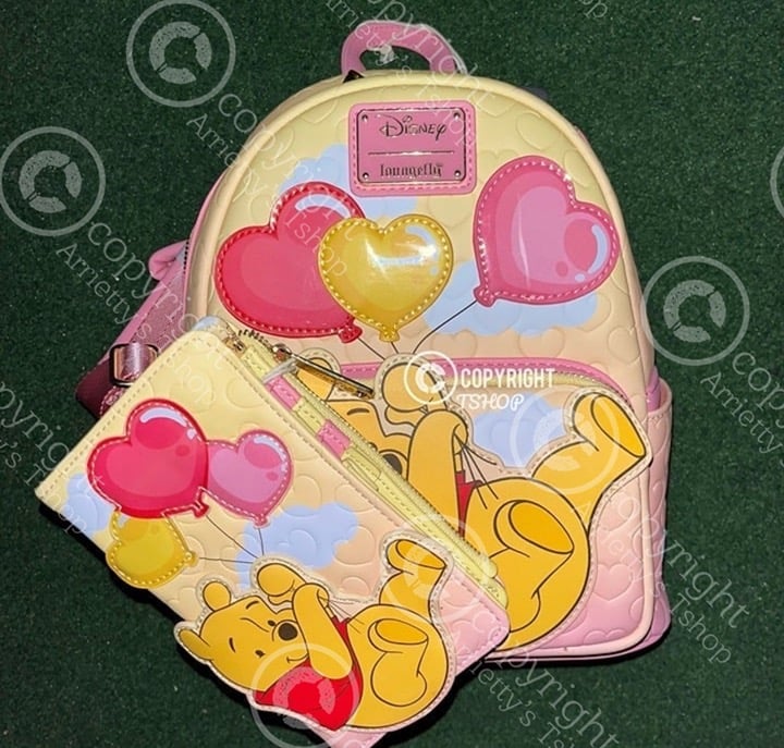 Loungefly Disney Winnie the Pooh Heart Balloon Pooh Bear Mini Backpack + wallet