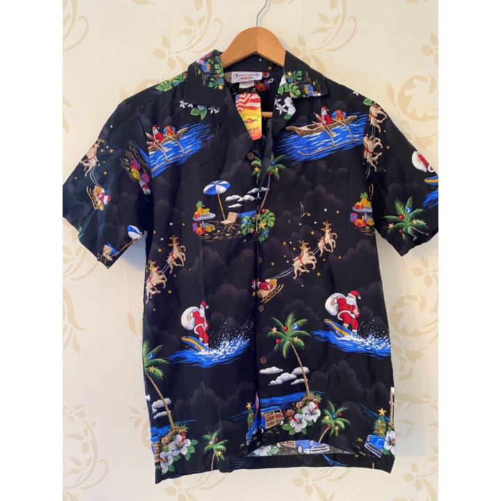 New! Pacific Legend Christmas Hawaiian