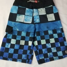 Quiksilver Mens Boardshorts size Quiksilver Mens swim shorts