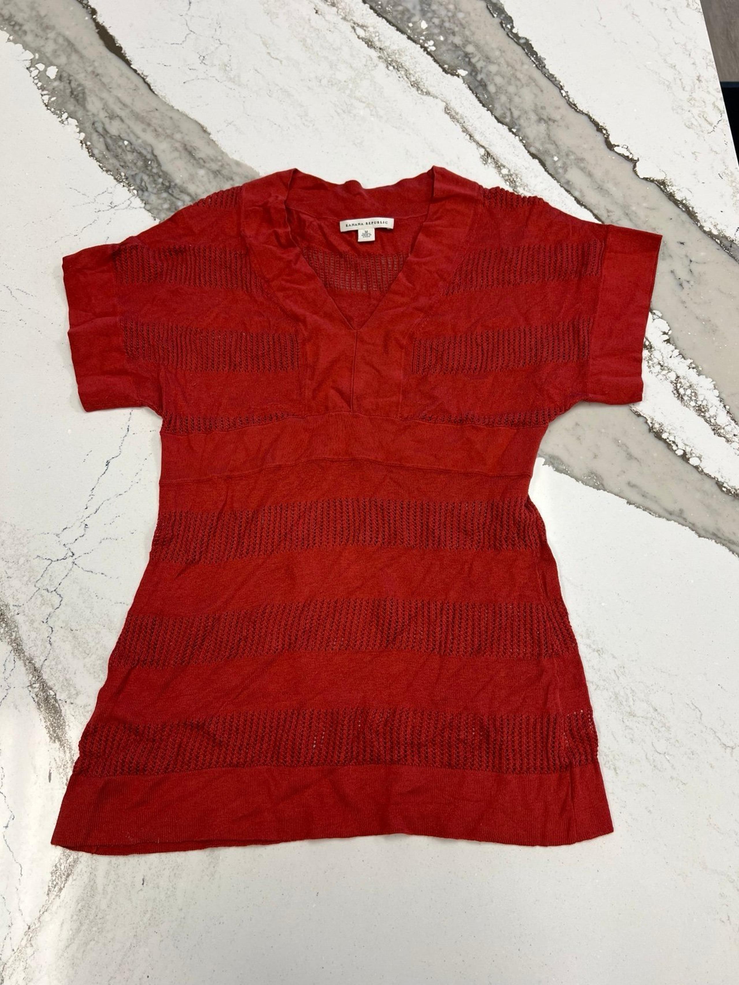 Banana Republic short sleeve knit top size medium