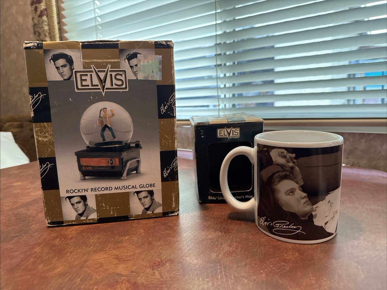 Vintage Elvis Rockin Record Musical Globe And Collectors Mug