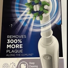 Oral B Pro 1000 Rechargeable Toothbrush