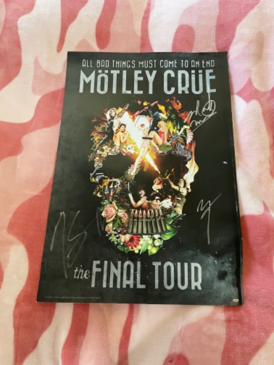 MOTLEY CRUE The Final Tour Poster Signed