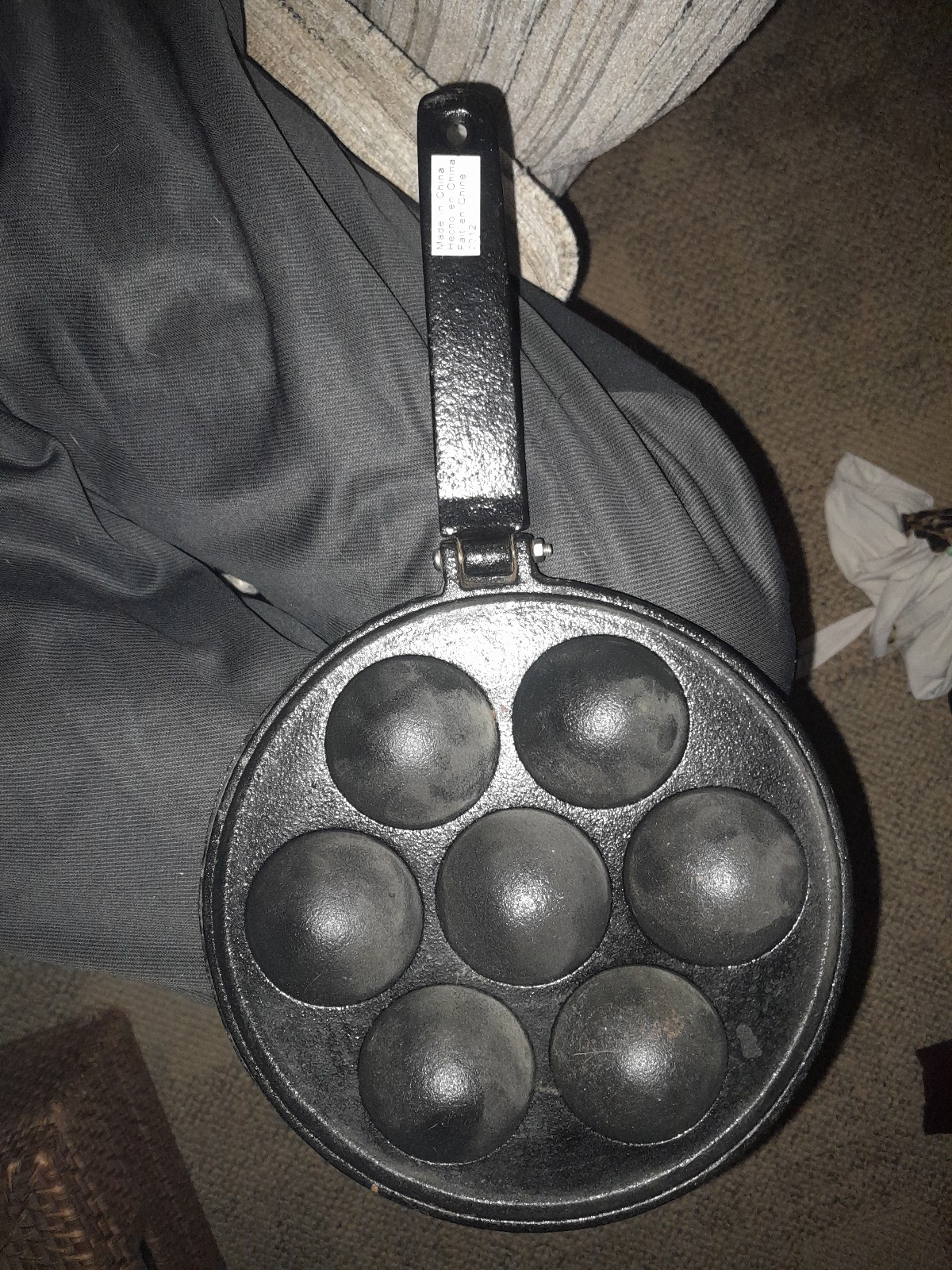 Vintage cast Iron Aebleskiver skillet