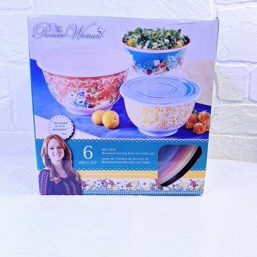 2018 PIONEER WOMAN VINTAGE MELODY MELAMINE SERVING BOWLS SET OF 3 BOWLS W/ LIDS.