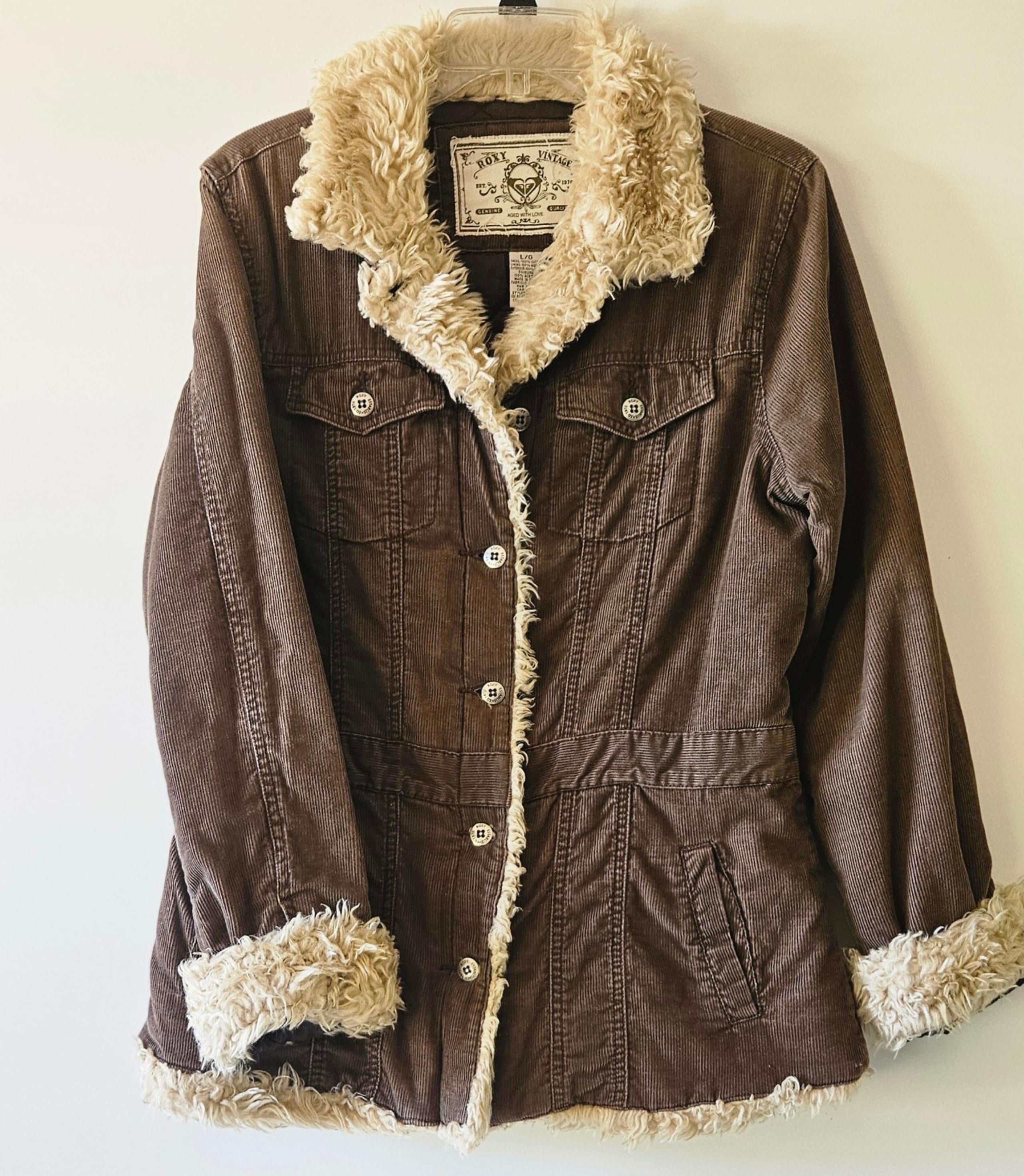 ROXY Corduroy coat/ jacket size Large