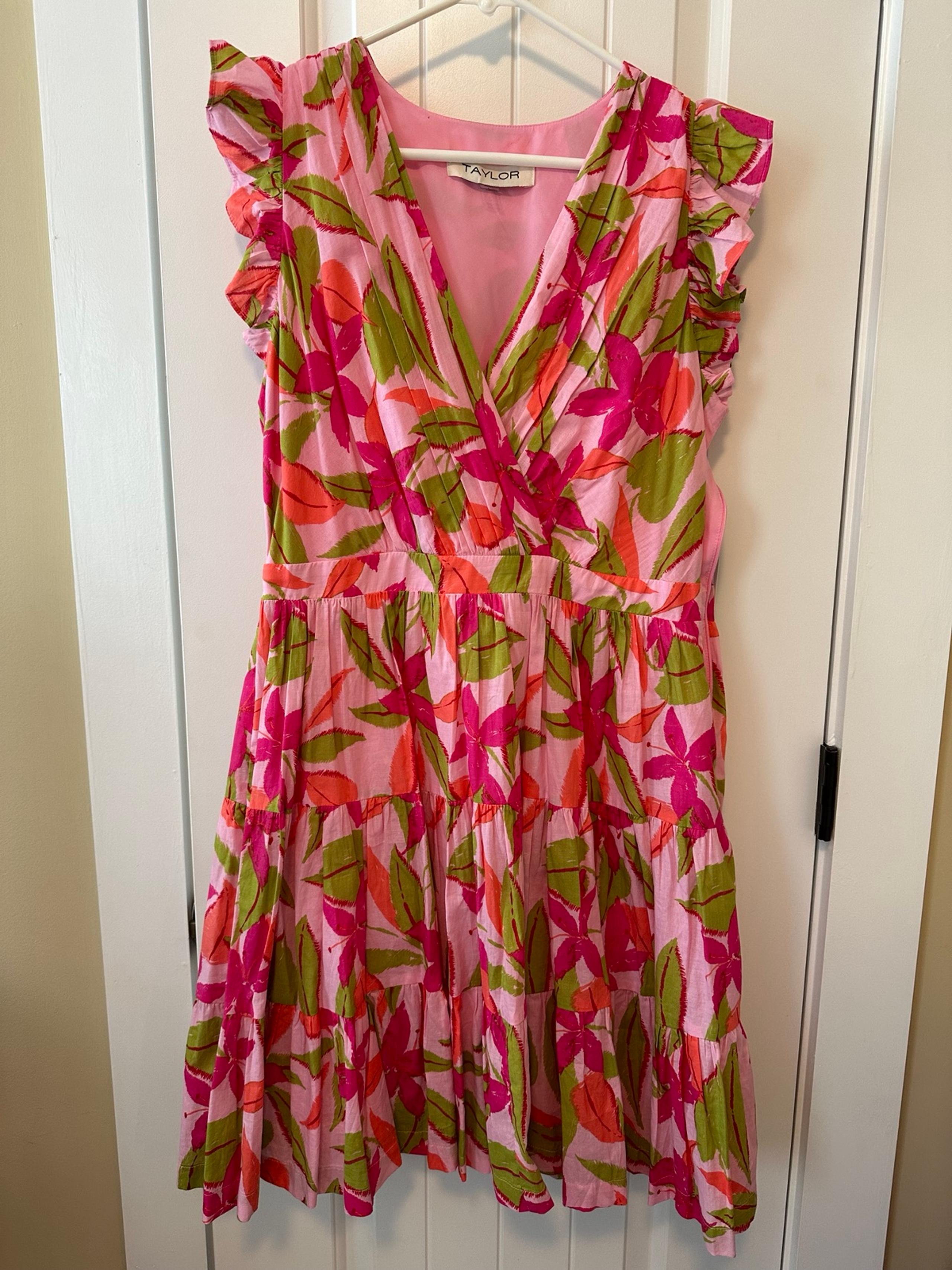 Size Large Pink Floral Dress by Taylor