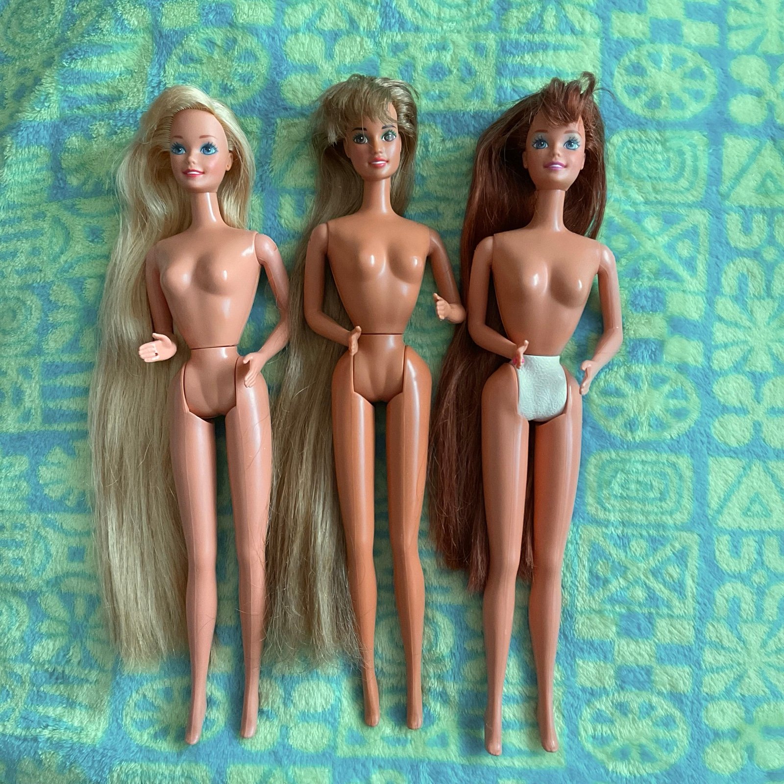 super long hair vintage barbie lot