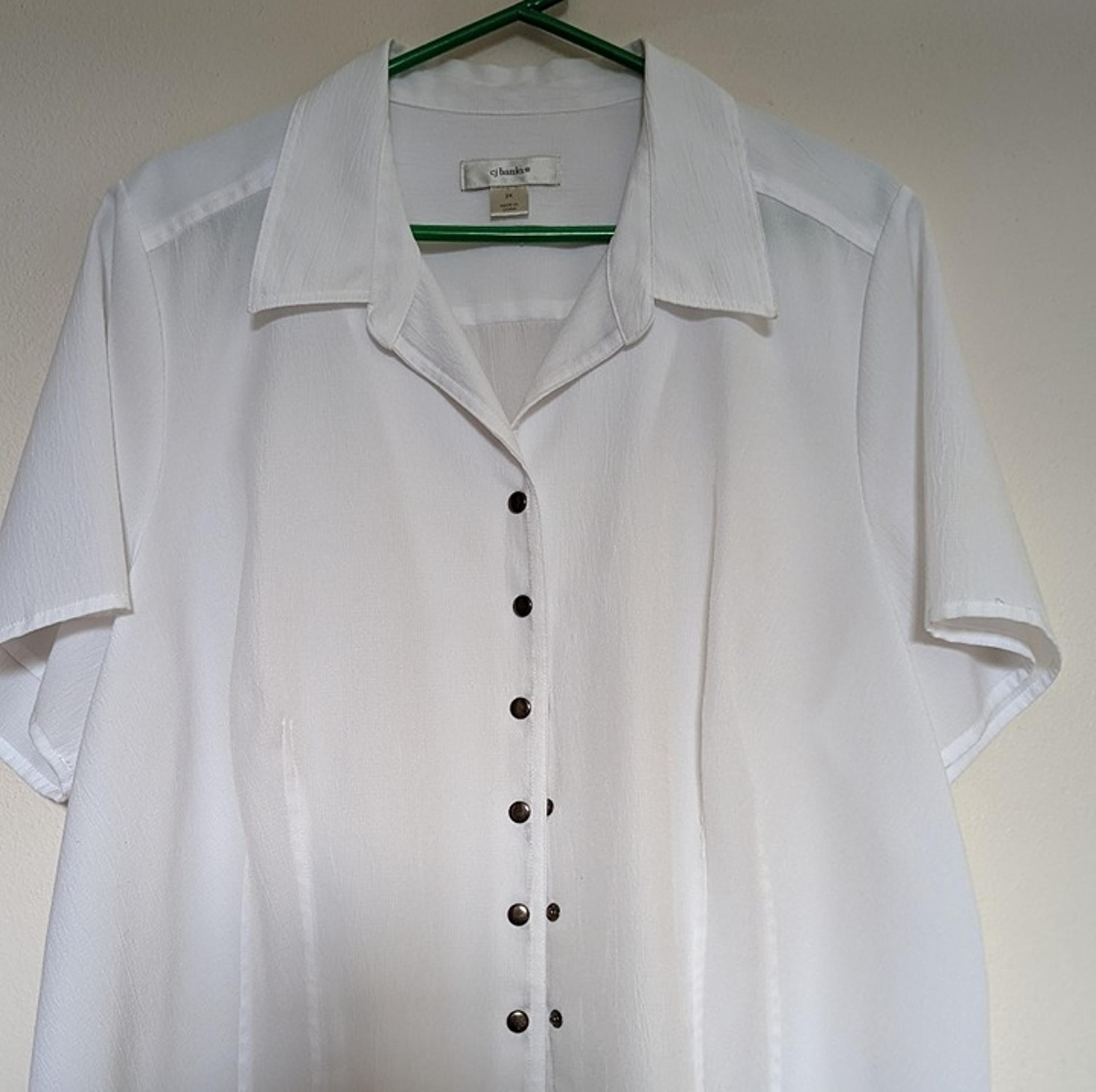 CJ Banks White Button Down 2X