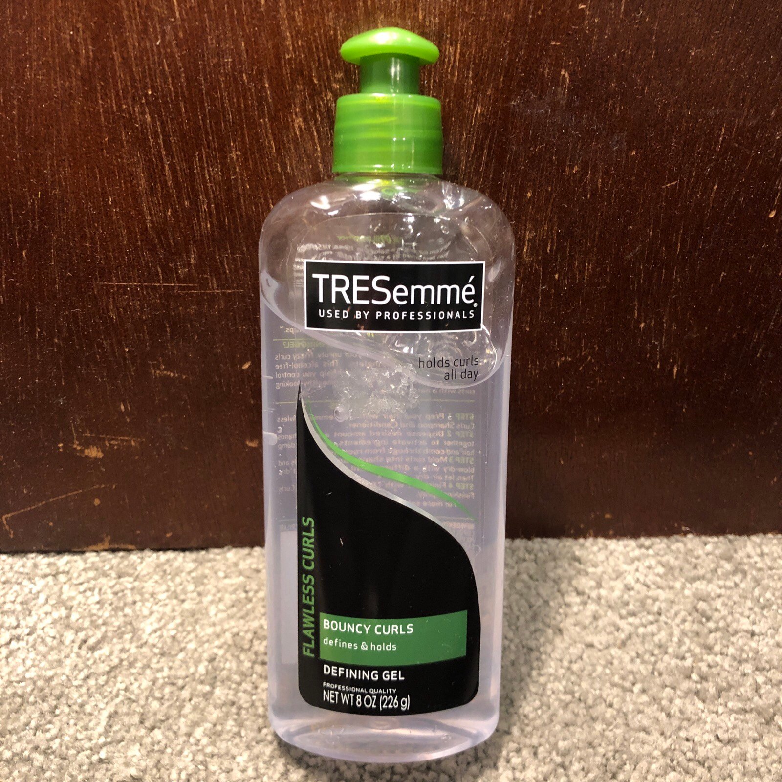 90% FULL - TRESemme Flawless Curls Bouncy Curls Defining Gel Coconut Avocado Oil