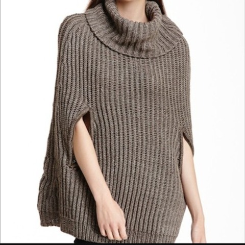 BCBGMaxazria Women Cape Poncho Harvey Sweater Grey