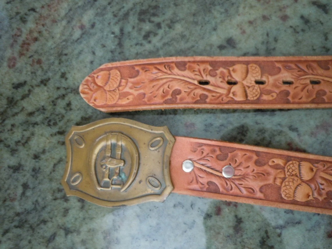 Killer 1960s Brass Western Buckle on Brown Tooled Belt -- Waist: 34 - 35