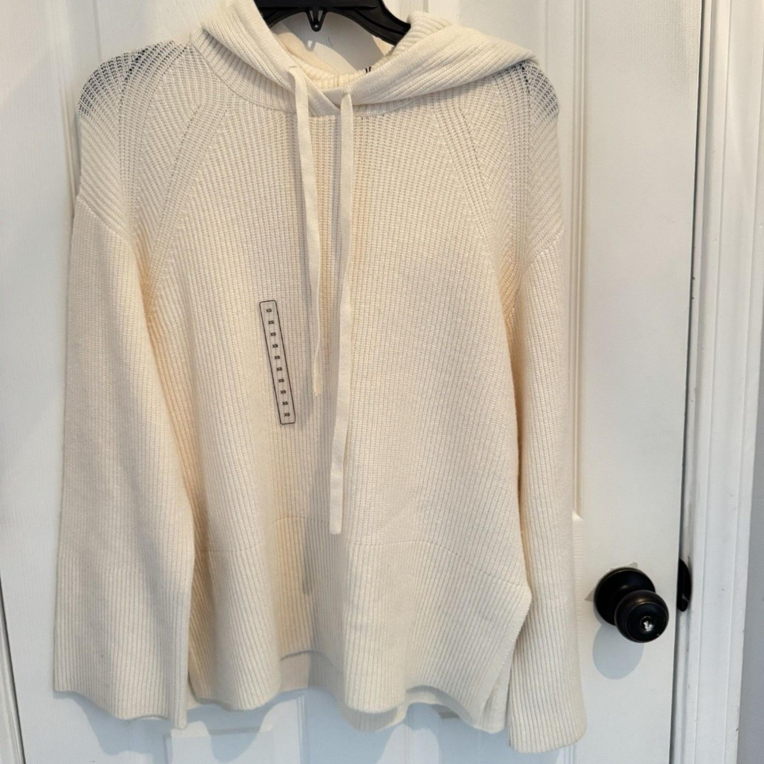 Women's Size XS Hooded Oversized Ivory Sweater Cozy - CALIA by Carrie Underwood