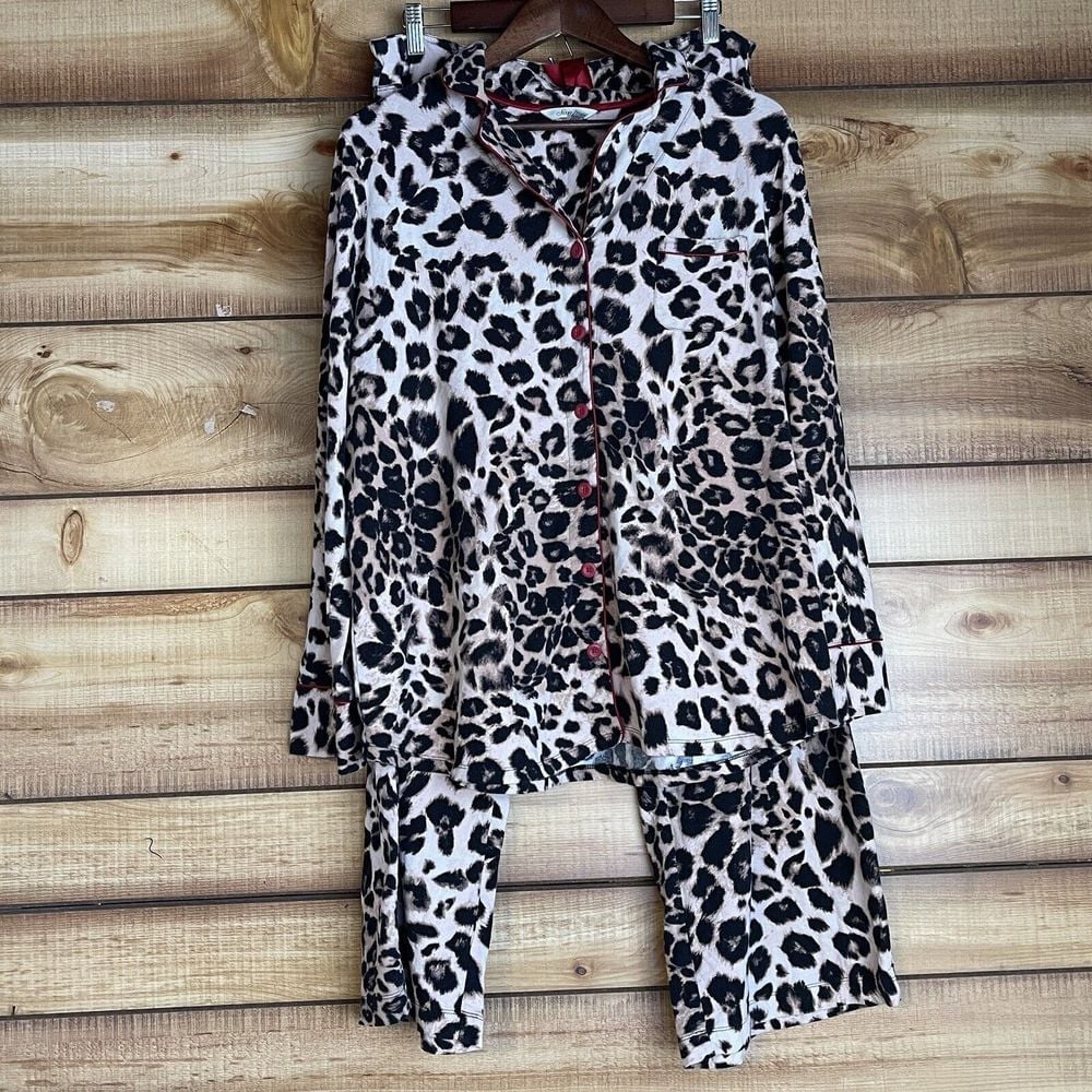Soma Pajama Set Womens XL Leopard Animal Print Long Sleeve Red Trim Pockets