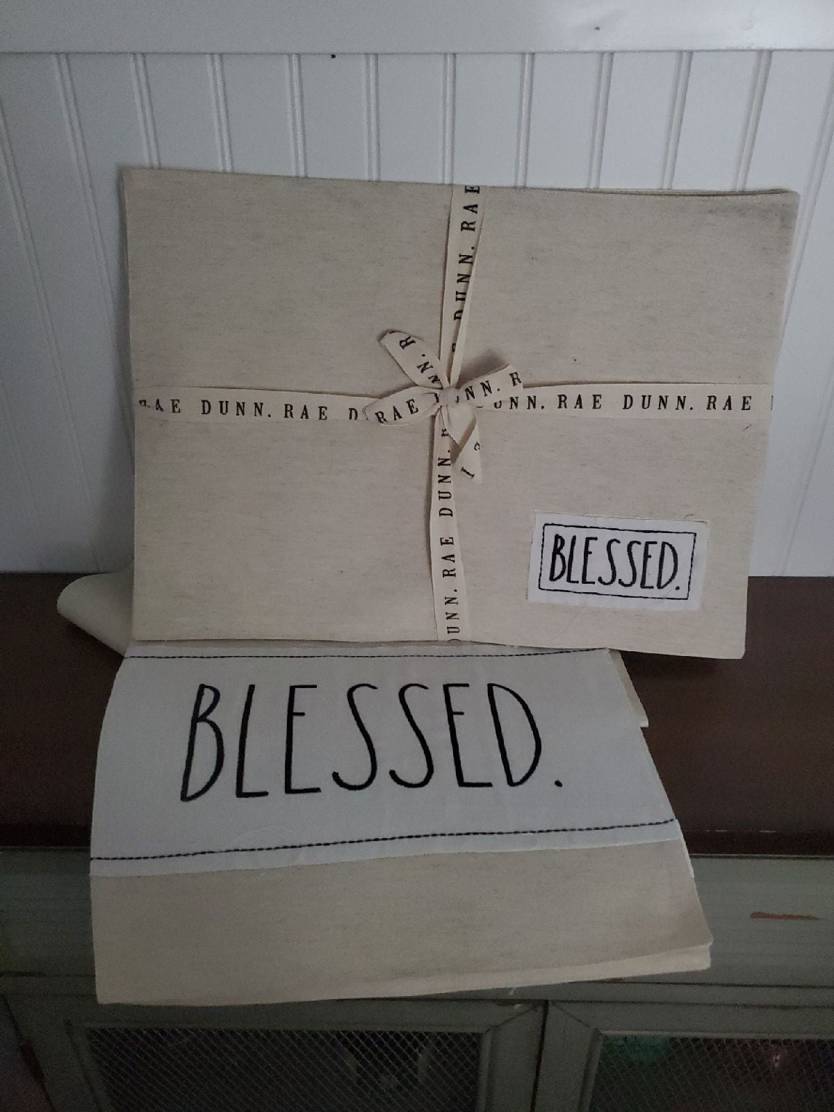 Rea Dunn Table Runner + Placemats Bundle